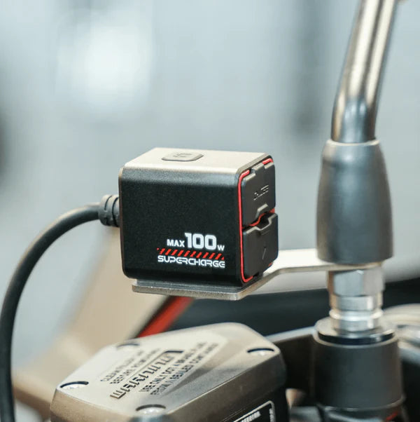 CHIGEE TR100 Two-Way Charger