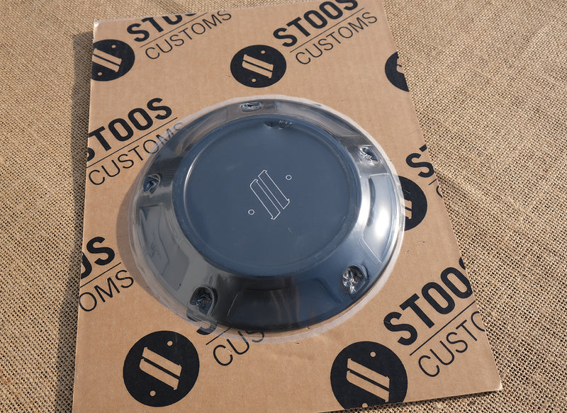 Stoos Customs Harley Davidson Dyna Derby Cover